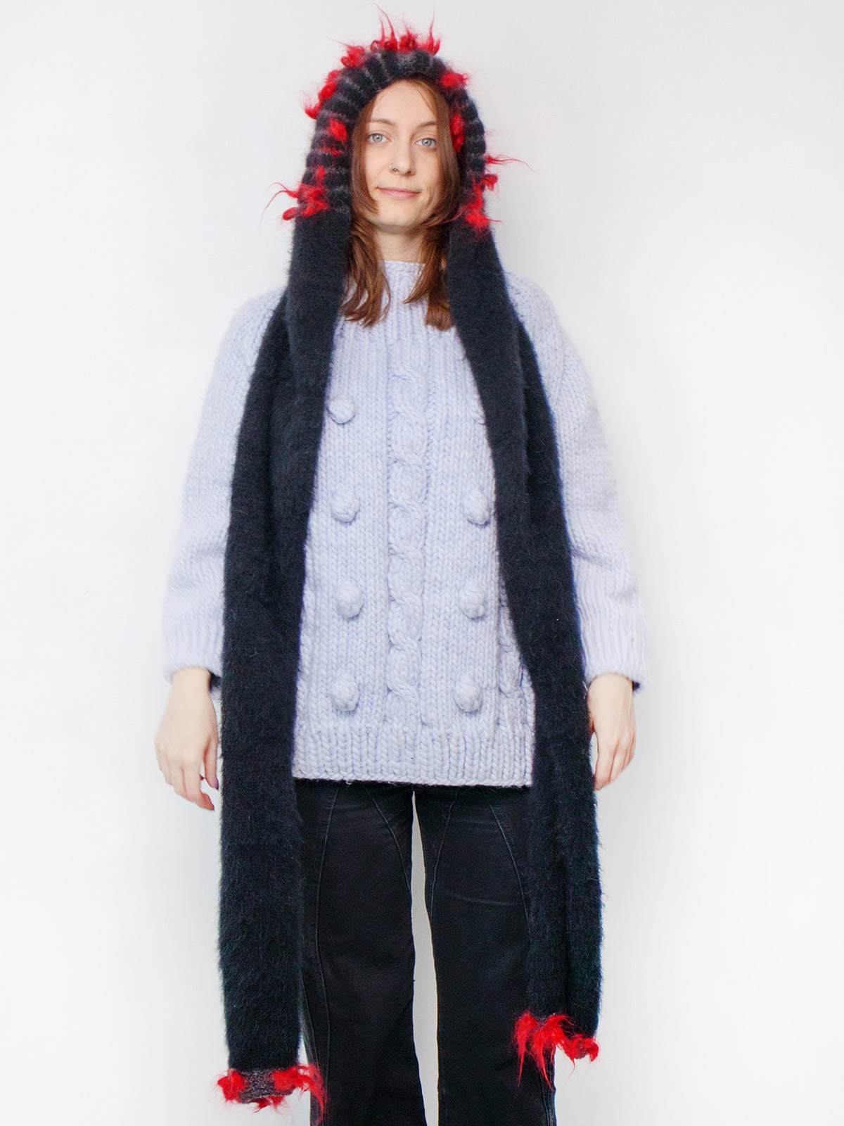 Hooded Scarf Red Fluff - obrazek 2